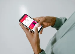 Cartão Ticket: Como Adicionar e Pagar com Apple Pay? (Carteira Apple) HUZBSCu2b8M_11zon