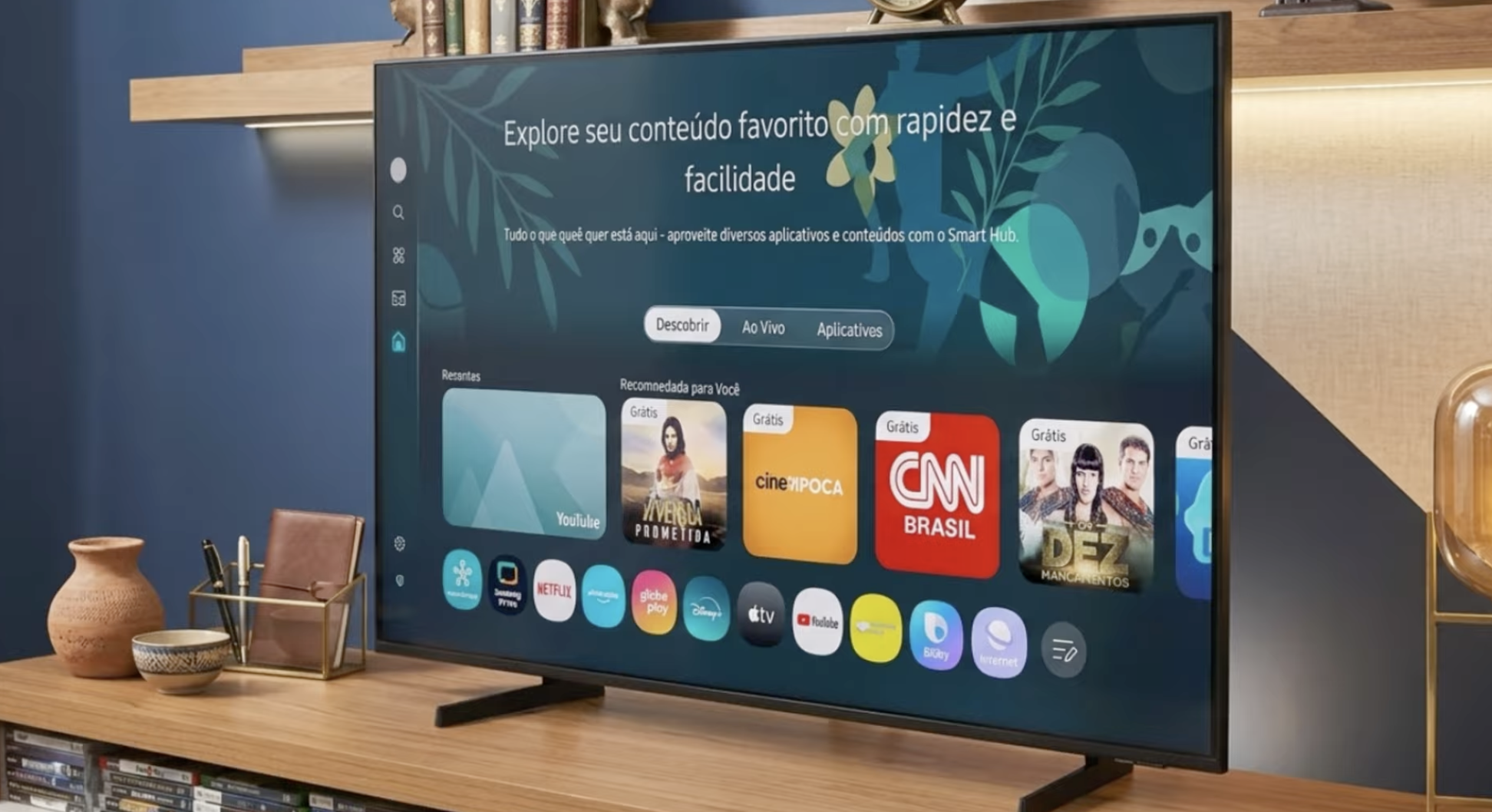 Smart TV Samsung U8100F é boa? Vale a pena? Tem Alexa? Análise