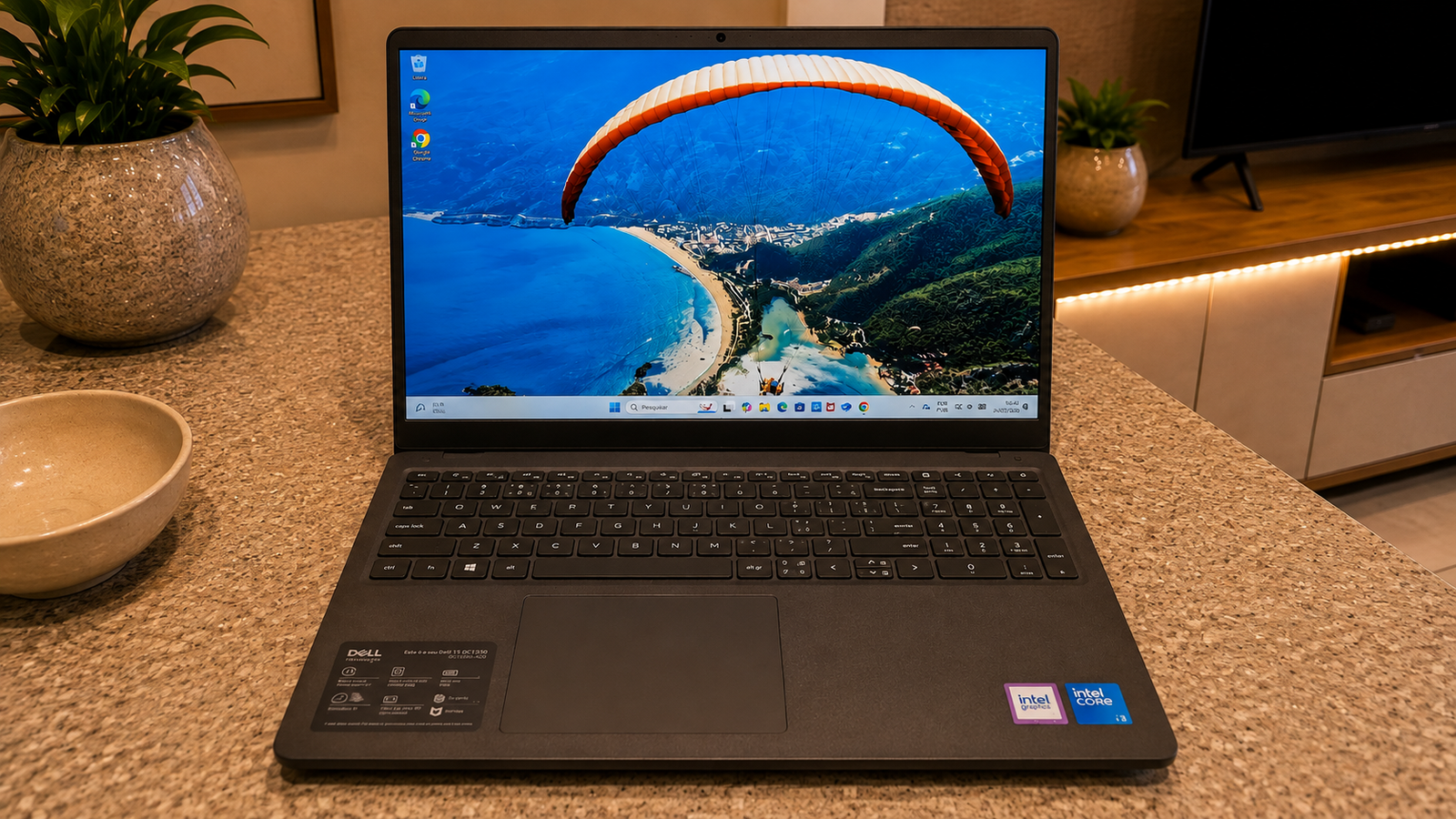 Notebook Dell 15 é Bom? Vale a pena? Análise/Review (DC15)